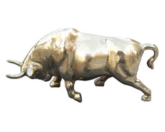 Angry bull symbolism sculpture suitable for office decor
