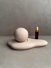 Aromatherapy sphere diffuser with separate base image