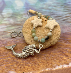Curtain tiebacks with rings at ends for hanging