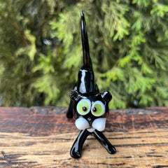 Decorative black cat figurine for home decor