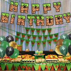 Birthday decorations set contents banner and balloons
