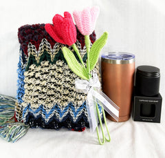 Birthday gifts for women gift set with crochet tulips and tumbler