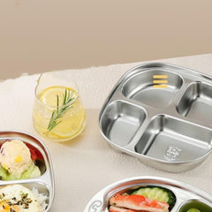 Lid and sauce containers for on-the-go meals