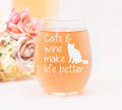 Transparent stemless glass showing beverage color