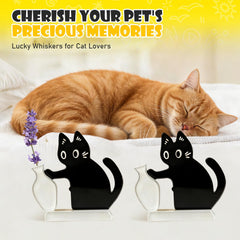 Desk decor variant with cat whisker magnet