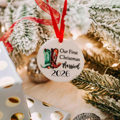 Back of ornament blank white with one-sided print
