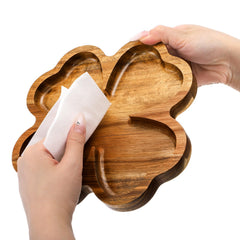 Small wood snack boards for fruit and vegetables