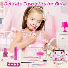 Cosmetics and accessories inside Advent Calendar 2026 Girls 24 Days