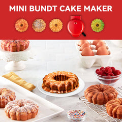 Non-stick inner pot inside mini cake maker