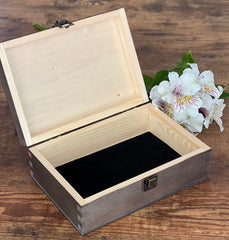 Keepsake box for photos jewelry and mementos