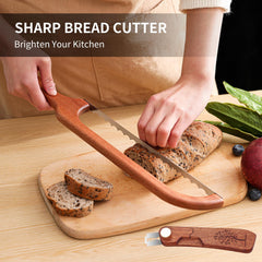 Blade guard for safe storage with bread knife set