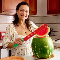 Long melon slicer by Garneck for watermelon and melon