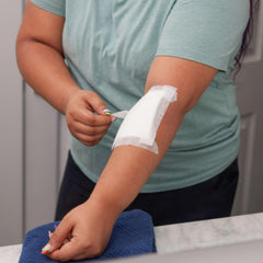 Medium square 3 inch by 3 inch gauze pad BAND-AID