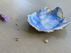 Small jewelry dish 3 inches wide by 0.5 inches high