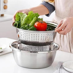 Grater accessory for the stainless steel basin