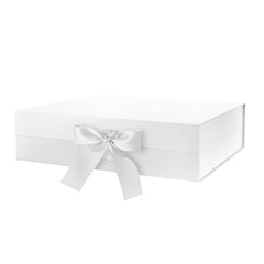 GREEN BEAN large white gift box outside dimensions 13.5 x 10 x 3.5 inches