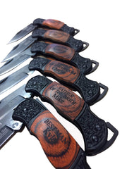 Set of 10 personalized engraved pocket knives for groomsmen with wooden handles and black blades