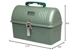 Lunch box exterior showing latch and carry handle