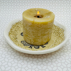 Honey bees bowl with yellow glaze 6.5 inch USA pottery