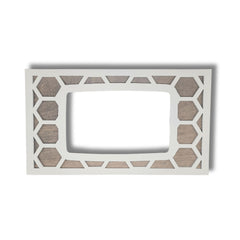 Honeywell Home wall plate with honeycomb pattern for RTH2300b