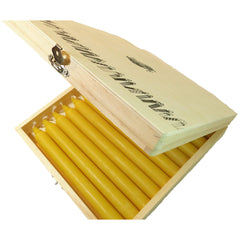 Beeswax candle with cotton wick in wood box
