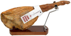Carving Spanish Serrano Iberico on the bone using the stand