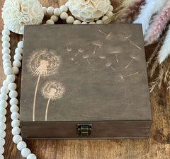 Keepsake memory box interior 7.75 x 7.3 x 1.87 in with black suede lining