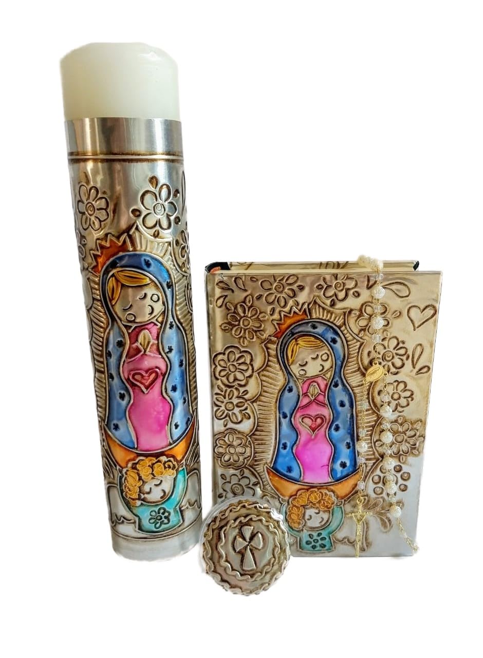 Kit sencillo para Primera Comunión MOD. VIRGEN PLIS ORO con Biblia decorada vela 25 cm y rosario