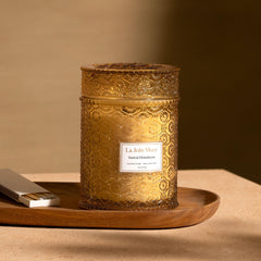 Maelyn Collection embossed daisy jar design candle