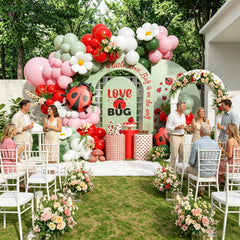 Two lady bug balloons included in the kit
