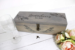 Lavender wreath engraving on wine box