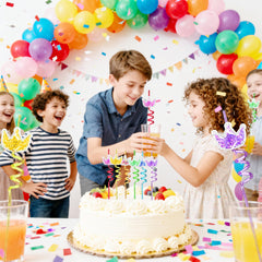 Reusable BPA-free plastic straws with crown toppers by LEDUO