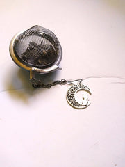 Moon Cat Tea Infuser Mesh Ball ideal for gifting occasions