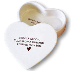 Exterior inscription on the keepsake box
