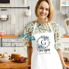 White apron with pockets for utensils