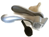 Pampered Chef Garlic Press 2575 ergonomic handle and aluminum body