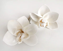 Aroma Diffuser includes 2 Sola Flower diffuer not vase oil