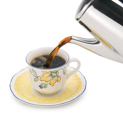 Indicator light signals coffee readiness on Presto 02811 percolator