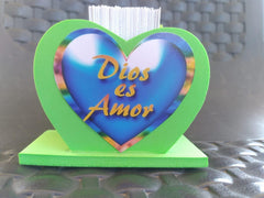 Caja de promesas en forma de corazón con tarjetas