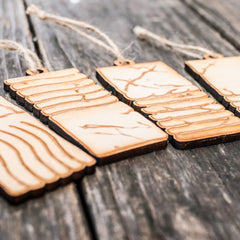 Raw wood ornament 2x4in set of four