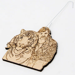 Rear-view mirror hanger ornament crafted from reforested birch wood