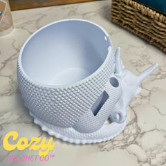Fantasy dragon yarn bowl packaging and yarn holder