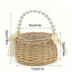 Pearl handle formed by 17 large pearls on basket