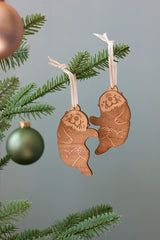 Back engraving option for Otters Wood Christmas Tree Ornament Pair