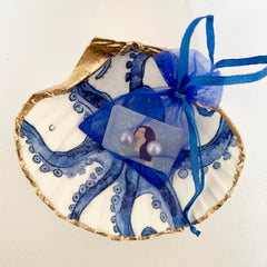 Natural seashell trinket dish 3.5-4 inch decorative piece