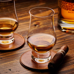 Snifter glass with bulbous cup for aroma