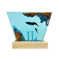 Simulated Ocean Landscape lamp with humpback whale diver on a roman pillar