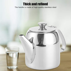 Short spout teapot from Belissy with handle