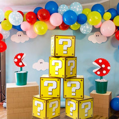 Flat packed SUYEPER party favor boxes for birthday