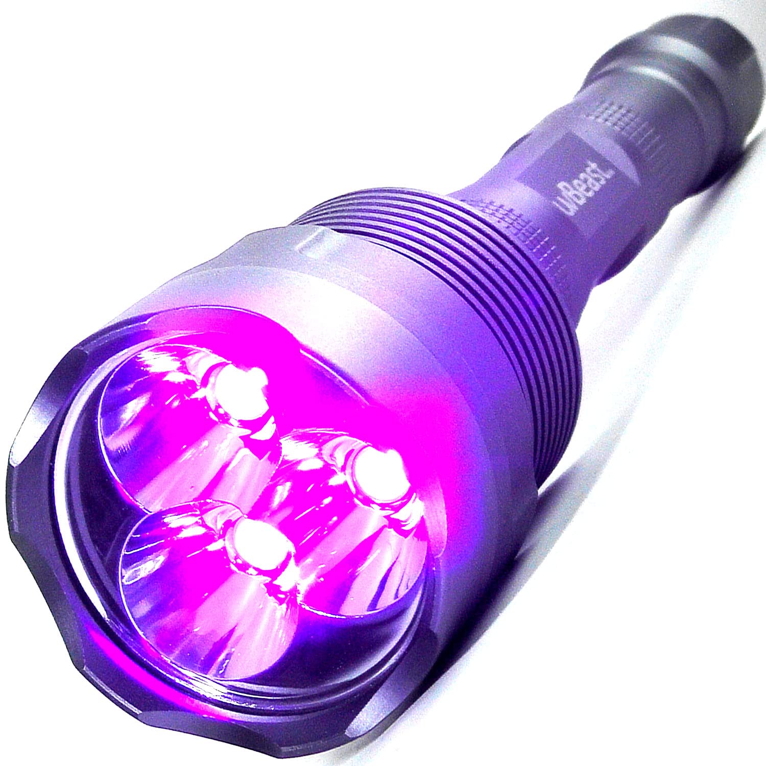 uvBeast V3 385-395nm UV flashlight front view